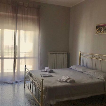 Апартаменти La Casa Del Re Borbone Неаполь Екстер'єр фото