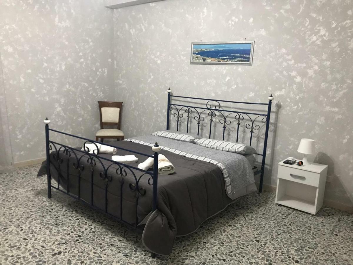 Апартаменти La Casa Del Re Borbone Неаполь Екстер'єр фото